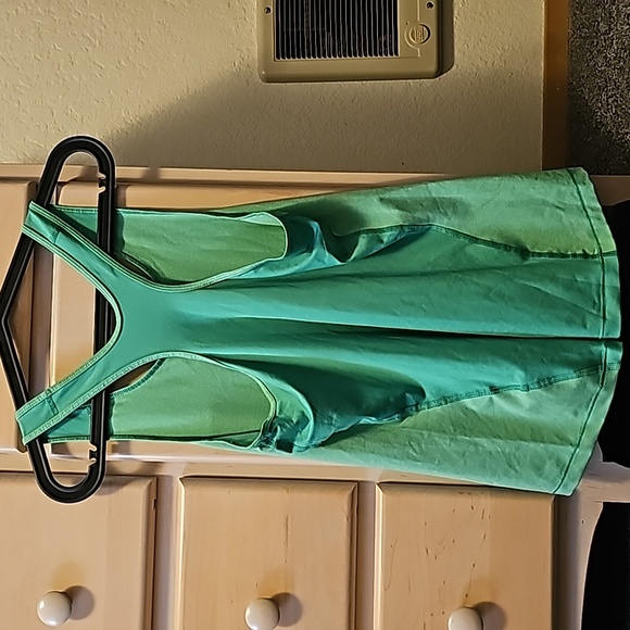 Green Nike Pro Tank Top - Picture 3 of 3